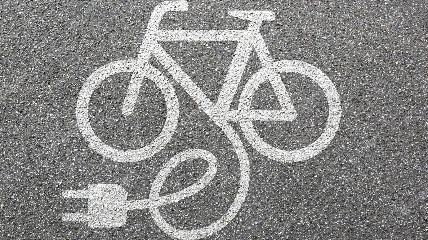 Ultimate Guide to Ebike Battery Maintenance | Eahora Ebike